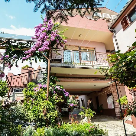 Ema Apartment Pula