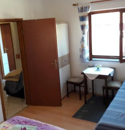 Apartment Ema